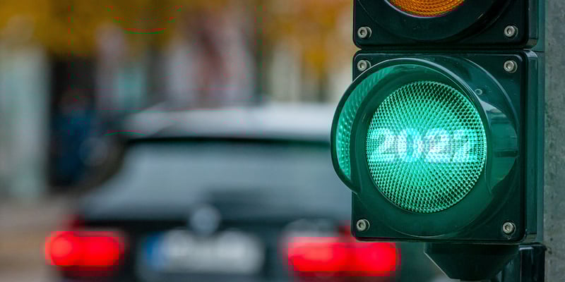 Get Ready for 2022 With These End-of-Year Investing Tips