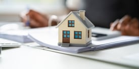 Tax Benefits of Real Estate Investing - Featured image